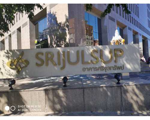 怀孕期间不忌口的影响：对胎儿发育及母体健康的潜在风险